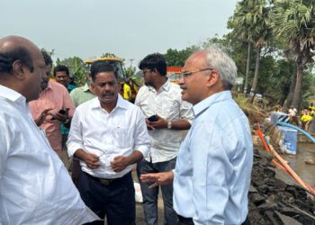 சாலைகள்-பாலங்கள் சீரமைப்பு!