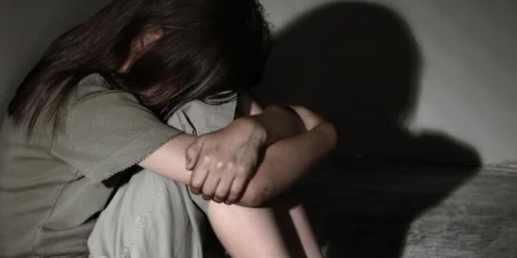 சிறுமி பாலியல் பலாத்காரம்