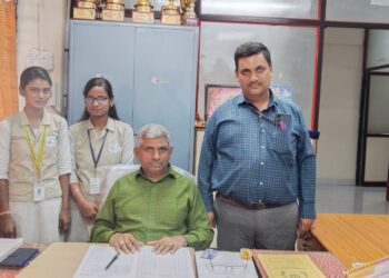 அதியமான் பாலிடெக்னிக் கல்லூரியில் ஓவிய போட்டி