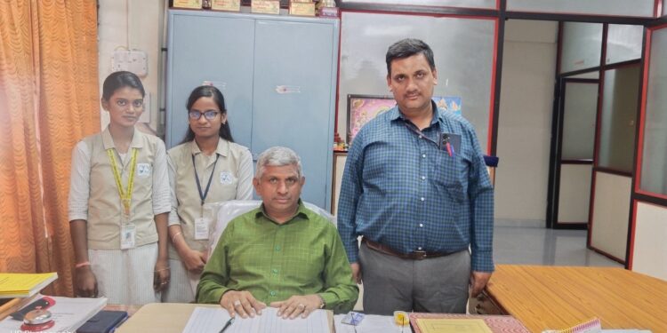 அதியமான் பாலிடெக்னிக் கல்லூரியில் ஓவிய போட்டி