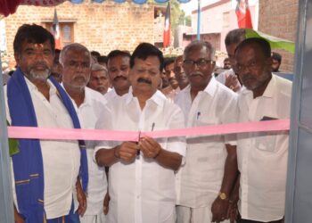 ஜீனூரில் ரூ. 7.43 லட்சத்தில் பல்நோக்கு கட்டடம்