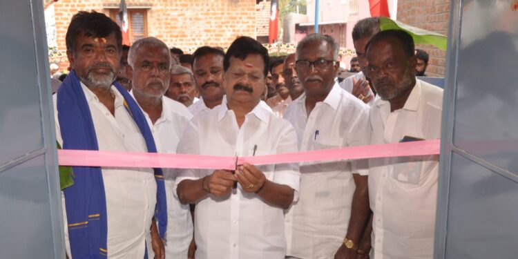 ஜீனூரில் ரூ. 7.43 லட்சத்தில் பல்நோக்கு கட்டடம்