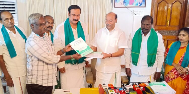 பசுமை பூங்கா அமைக்க வேண்டும் என அன்புமணி ராமதாஸ்