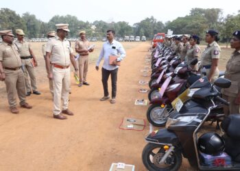 மாவட்ட காவல் கண்காணிப்பாளர் அலுவலகத்தில் மாதாந்திர ஆய்வுக் கூட்டம்