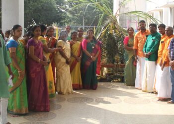 எஸ்.கே.பி. வனிதா மெட்ரிக் மேல்நிலைப் பள்ளியில் ” பொங்கல் திருநாள்” கொண்டாடப்பட்டது