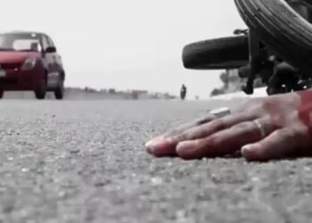 அரசு பஸ் மோதி தம்பதி பலி