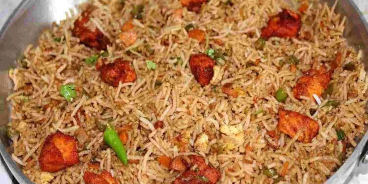 பாஸ்புட் ரைஸ் வாங்குவதில் தகராறு