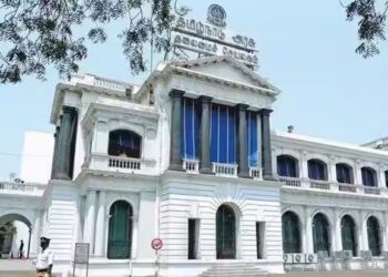 ஐ.ஏ.எஸ். அதிகாரிகளுக்கு பதவி உயர்வு