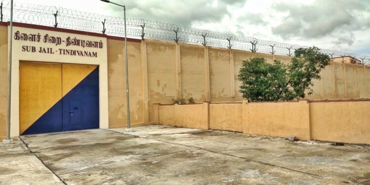 ஓராண்டிற்கும் மேலாக திறப்பு விழாவுக்கு காத்திருக்கும் பொதுமக்கள்