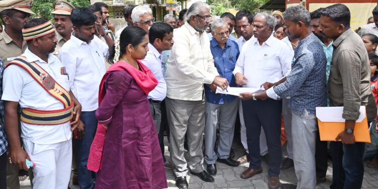 திருவண்ணாமலை கிரிவல பாதையில் குளங்கள் மற்றும் மலை அடிவார ஆக்கிரமிப்புகள் குறித்து ஆய்வு