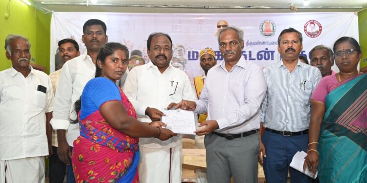 கலசப்பாக்கம் அடுத்த குப்பம் ஊராட்சியில் மக்களுடன் முதல்வர் திட்ட முகாம்