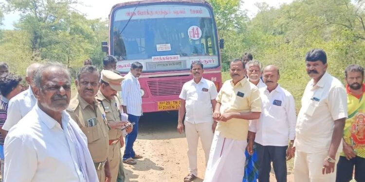 செங்கம் அருகே வனச்சாலை அமைப்பதற்கான இடத்தினை