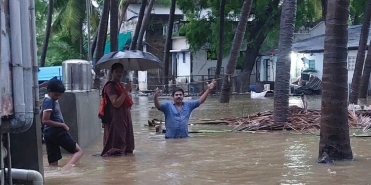 கனமழை கட்டுப்பாட்டில் மதுரை; இன்றும் தொடருமா மழை?