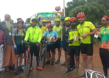 சுற்றுச்சூழல் விழிப்புணர்வு சைக்கிள் பயணம்: கடலூரில் சுற்றுலாத்துறை வரவேற்பு