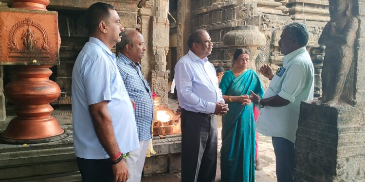 விருத்தகிரீஸ்வரர் கோவிலில் விஞ்ஞானி சிவதாணு பிள்ளை தரிசனம்