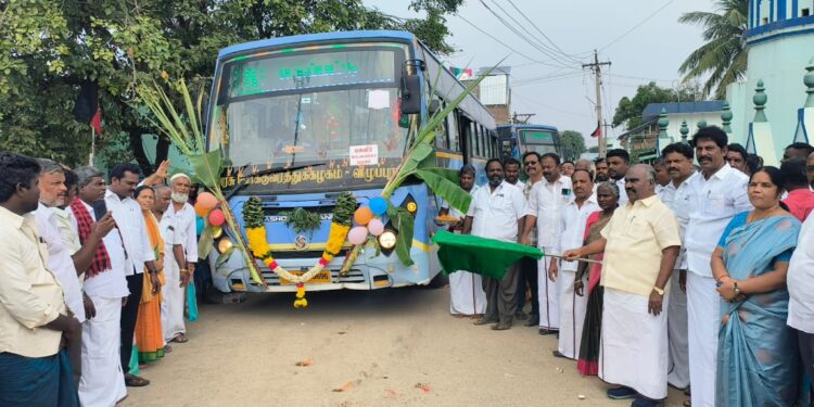 செஞ்சி அருகே புதிய பேருந்து சேவை துவக்கம்