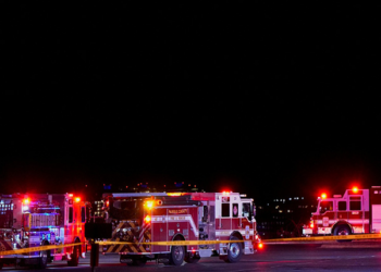 அமெரிக்காவில் நடுவானில் விமானங்கள் மோதல்