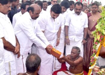 ஓமலூர்-சங்ககிரி-திருச்செங்கோடு-பரமத்தி 4வழி சாலை பணி: அமைச்சர் எ.வ.வேலு துவக்கம்