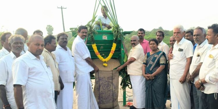 சத்தியமங்கலத்தில் அரசு நேரடி நெல் கொள்முதல் நிலையம் துவக்கம்