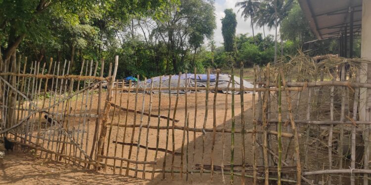 நேரடி நெல் கொள்முதல் நிலையத்தை உடனே திறக்க விவசாயிகள் கோரிக்கை