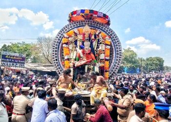 திண்டிவனம் அங்காளம்மன் கோவிலில் மயானக் கொள்ளை திருவிழா