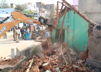 செங்கம் கோயில் நிலத்தில் ஆக்கிரமிப்பு வீடு அகற்றம்