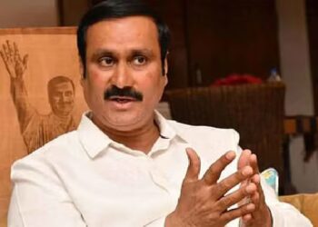 அனைத்து பாடத்திட்டங்களிலும் தமிழ் கட்டாய பாடம் : அன்புமணி வலியுறுத்தல்