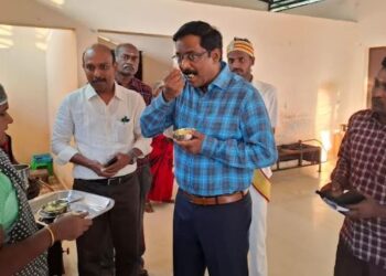 புதிய ஆட்சியரின் முதல் நாள் திடீர் ஆய்வு: அதிகாரிகளுக்கு கலக்கம்- பொதுமக்கள் வரவேற்பு