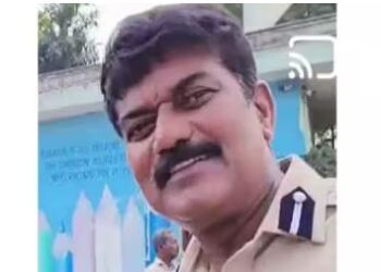 பெண் போலீஸ் பாலியல் குற்றச்சாட்டு : ஐ.பி.எஸ் அதிகாரி சஸ்பெண்ட்