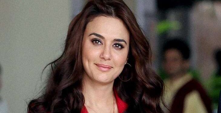 ரூ.18 கோடி கடன் விவகாரத்தில் கேரள காங்கிரஸ் அவதூறு : ப்ரீத்தி ஜிந்தா கண்டனம்