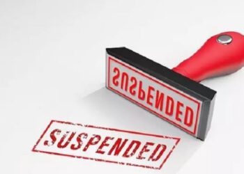 இந்தியில் கவிதை சொல்லாத மாணவனை அடித்த ஆசிரியை : பள்ளி நிர்வாகம் சஸ்பெண்ட் செய்து நடவடிக்கை