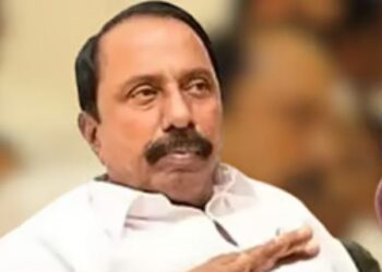 எடப்பாடி பழனிசாமி –செங்கோட்டையன் சமரசமா..?! அப்டித்தான் சொல்றாங்க..!