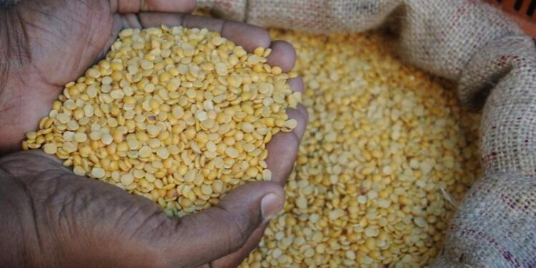 ரேஷன் துவரம் பருப்பில் கலப்படம் : மாநிலம் முழுதும் சோதனை நடத்த அரசு உத்தரவு