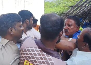 போளூர் அருகே எஸ்.ஐ. மீது தாக்குதல்: வழக்கறிஞர் கைது