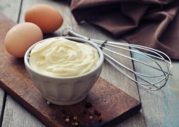 முட்டை மயோனைஸ் விற்பனைக்கு ஓராண்டு தடை