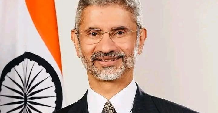 உலகமே கொண்டாடும் தமிழனின் ராஜதந்திரம்…!