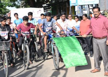 பேரறிஞர் அண்ணா பிறந்த நாள் மிதிவண்டி பந்தயம்: