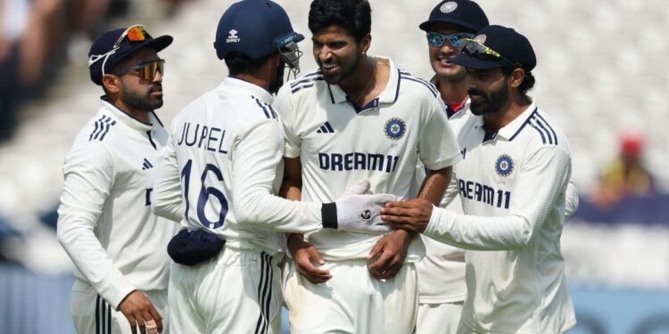 வெஸ்ட் இண்டீஸ் அணிக்கு எதிரான டெஸ்ட் தொடர்: இந்திய அணி அறிவிப்பு 3 தமிழக வீரர்களுக்கு வாய்ப்பு