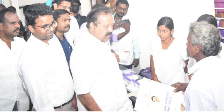 நலம் காக்கும் ஸ்டாலின் திட்டத்தில் ஏழை எளிய மக்களுக்கு உயர் மருத்துவ சிகிச்சை