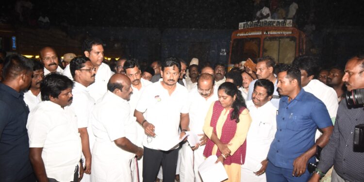 “நெல் மூட்டைகளை சேமித்து வைக்க இடமில்லையா? எடப்பாடி கூறுவது தவறான குற்றச்சாட்டு”