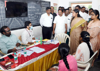 நலம் காக்கும் ஸ்டாலின் முகாமில் அமைச்சர் இரா.இராஜேந்திரன் ஆய்வு