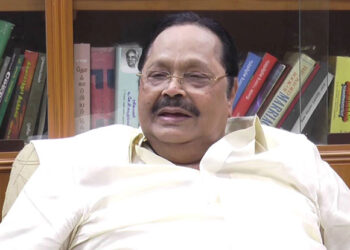 “விஜய் மிகவும் மனிதாபிமானம் உள்ளவர்; நாங்கள் மனிதாபிமானம் இல்லாதவர்களா?”