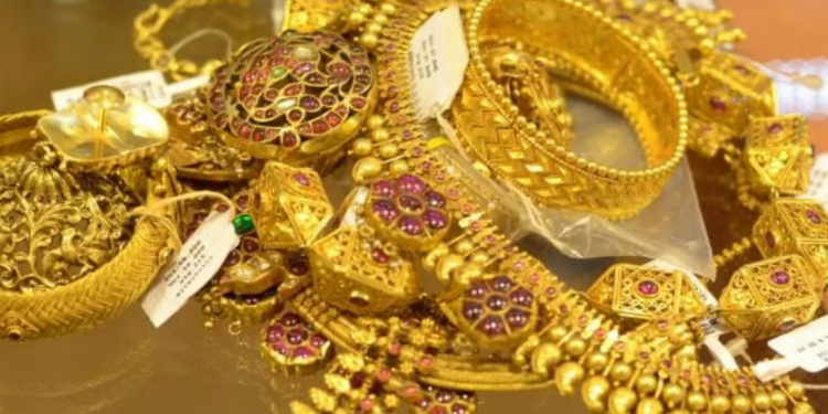 புதிய உச்சத்தில் தங்கம் விலை சவரனுக்கு ரூ. 1,600 உயர்ந்தது