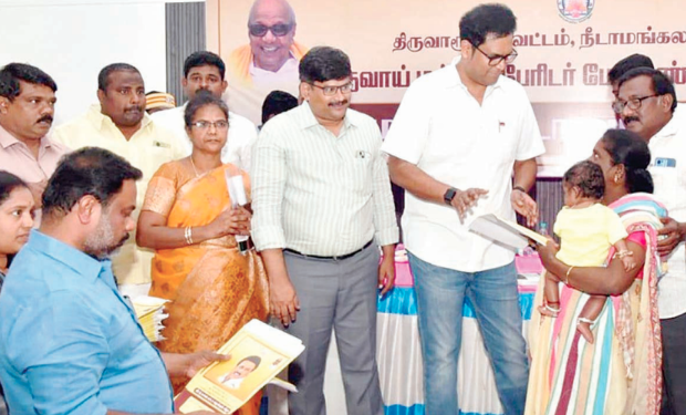 மகளிருக்கு ரூ.1000 கொடுப்பதை தடுக்க நினைத்தது, பா.ஜ.க.: “ரூ.5 ஆயிரம் கொடுத்து பதிலடி கொடுத்தார், முதல்-அமைச்சர் ஸ்டாலின்”