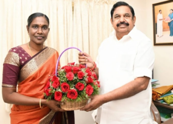 Kaliyammal Joins ADMK