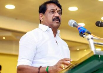 ஆவின் பால் விவகாரம்: உயர்மட்ட விசாரணைக் குழு அமைக்க வேண்டும்
