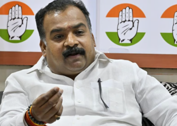 மேகேதாட்டு விவகாரத்தில் அரசியல் வேண்டாம்: தமிழக அரசின் நடவடிக்கைகளுக்கு ஆதரவு தர வேண்டும்