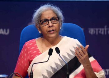 வினாத்தாள் கசிவு விவகாரத்தில் காங்கிரஸ் தீர்வை விரும்பவில்லை: