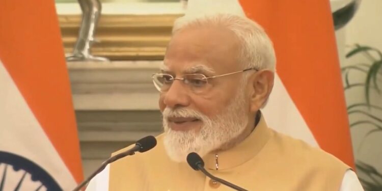 மாநிலங்களவை துணைத்தலைவர் ஹரிவன்ஷிற்கு பிரதமர் மோடி புகழாரம்: நாடாளுமன்ற உரையின் முக்கிய அம்சங்கள்!