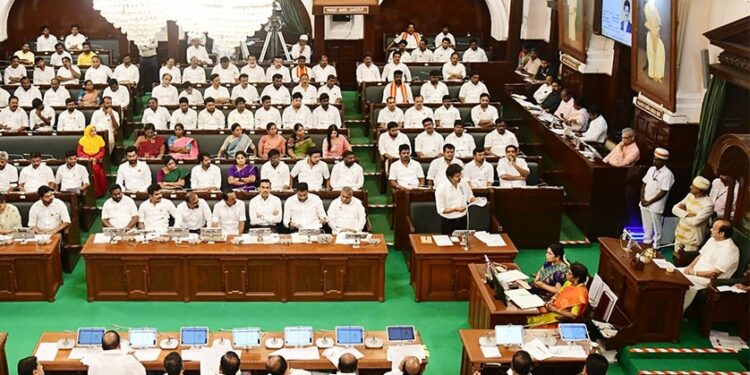 தொகுதி மறுவரையறைக்கு எதிரான முதல்வரின் தனித் தீர்மானம் சட்டப்பேரவையில் நிறைவேற்றம்